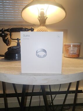 Oura Ring Gen 4 Silver Size 14 – New Sealed